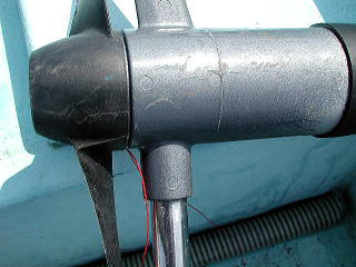 ���ŗ�����āA�G���L���[�^�[��2������܂�܂����B